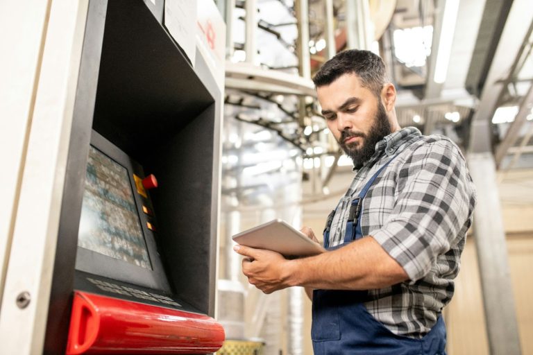 7 Steps for Conducting an Effective Manufacturing Process Audit
