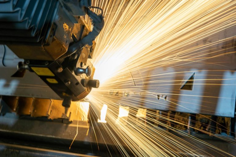 How Manufacturers can Improve OEE