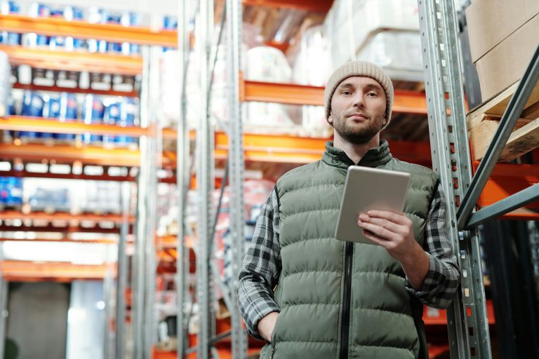 Inventory-Based Businesses Need a Warehouse Management System